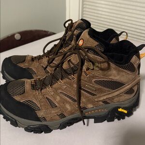 Merrell Mens 11.5W Moab 2 Mid Waterproof Hiking Boots J06051W Workwear